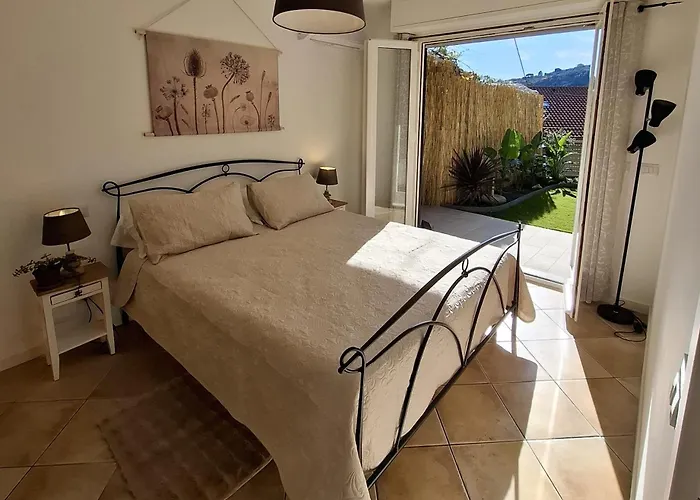 Apartmán Le Mimose Garden Bordighera